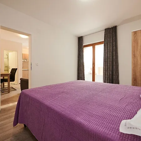 Apartman Antonia *