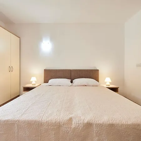 Antonia Appartement *